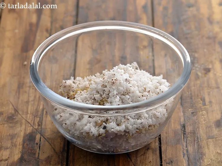 Step 4 – Add freshly grated coconut. If fresh coconut is not available, make use of dessicated coconut.