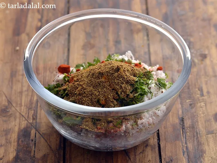 Step 8 – Add <a href="https://www.tarladalal.com/Garam-Masala-163r" target="_blank">garam masala</a>. Many households even make use of <a href="https://www.tarladalal.com/Goda-Masala-42727r" target="_blank">Maharashtrian Goda …