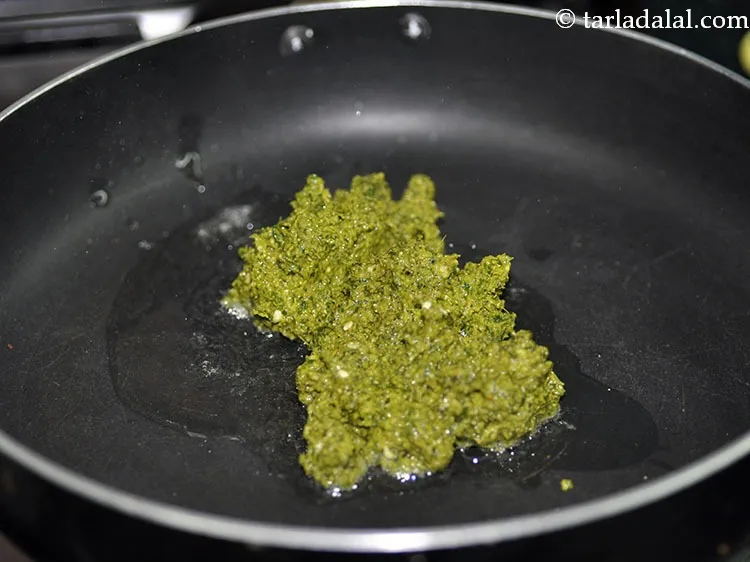 स्टेप 18 – बचा हुआ पेस्ट डालें।