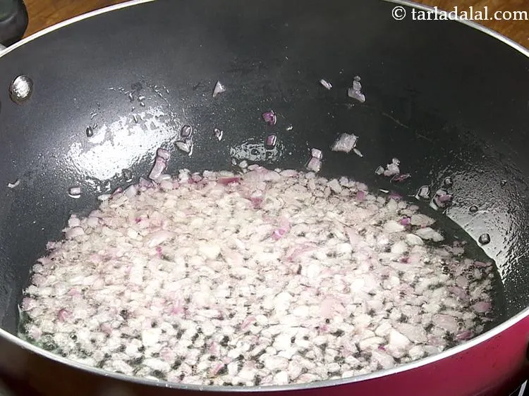 Step 3 – Saut&eacute; on a medium flame for 2 to 3 minutes or till they turn golden …