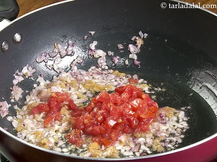 Step 6 – Add tomatoes.
