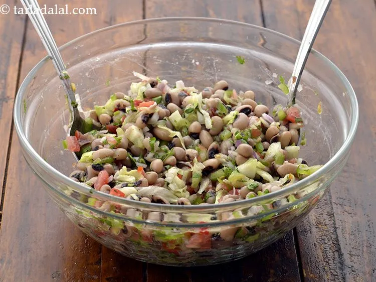 स्टेप 20 – एक गहरी कटोरी में सभी सामग्री को मिलाएं और अच्छी …