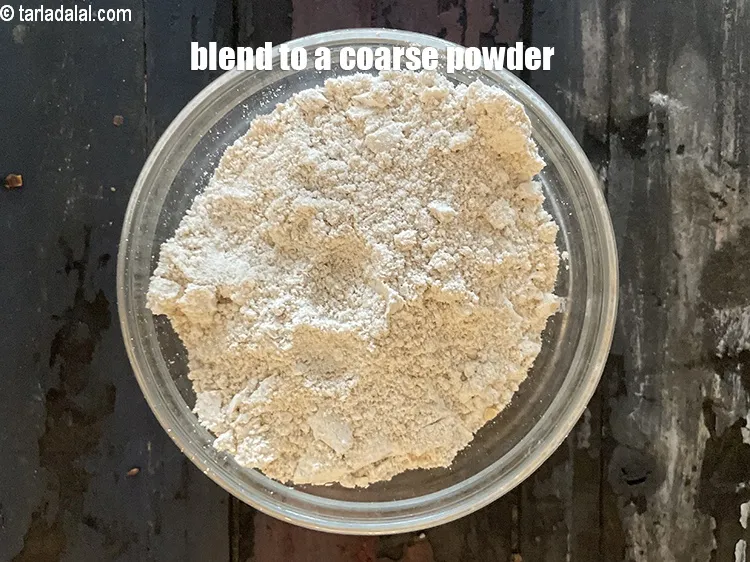 Step 5 – <meta charset="UTF-8" /> Blend to a coarse powder.&nbsp;
