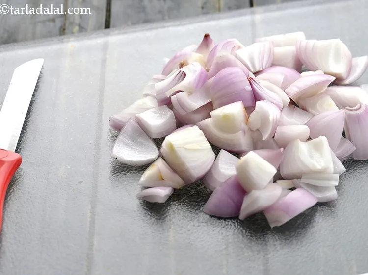 Step 2 – For making the&nbsp;<strong>Boiled onion paste</strong>&nbsp;, take 3 medium sized onions and peel them. You can …