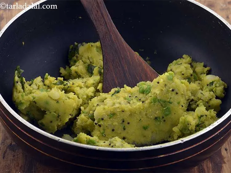 Step 11 – Mix well and cook on a medium flame for 1 to 2 minutes.