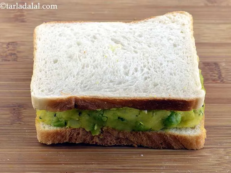 Step 23 – Place another bread slice over it.