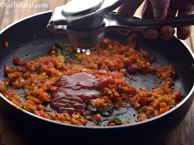 Step 16 – Further, add lemon juice.&nbsp;