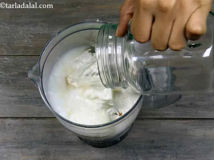 Step 5 – <p>Add approx. 3/4th cup of water in a mixer and blend till smooth.</p>