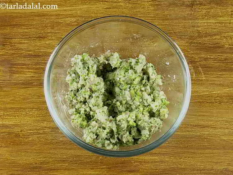 Step 11 – Mix well and our mixture for cheesy broccoli balls is ready.