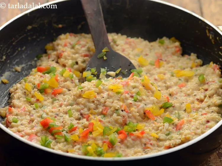 Step 30 – Garnish <strong>easy brown rice risotto</strong> with coloured capsicum.