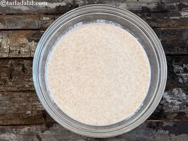 स्टेप 14 – एक गहरे कटोरे में दरदरे मिश्रण को डालें।