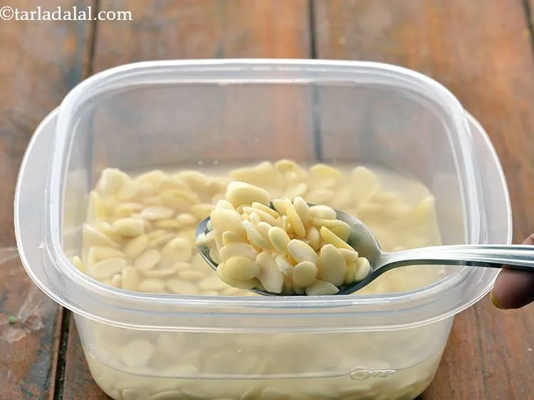 Step 27 – For the garnish of Indian-style khowsuey, we would require a number of garnishes. Starting with …