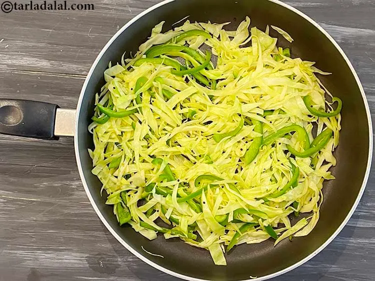 Step 13 – Cook on medium flame for 2 to 3 minutes, while stirring occasionally.