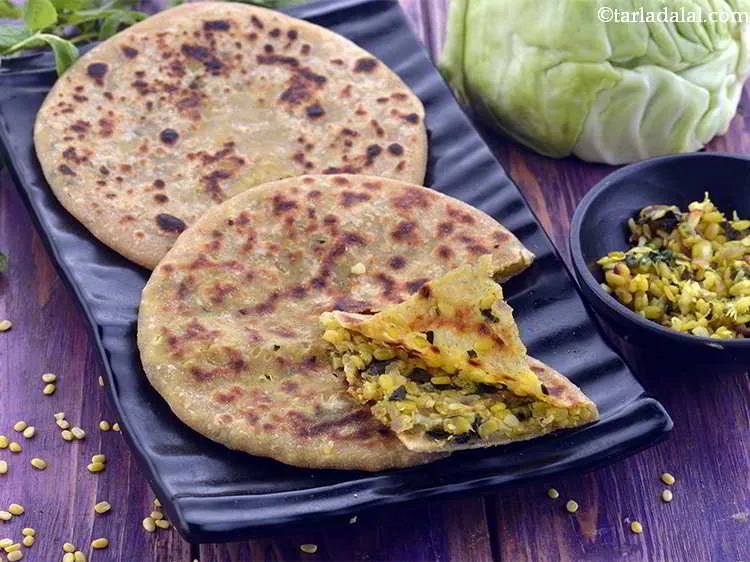 Step 31 – Serve&nbsp;<strong>cabbage and dal paratha</strong>&nbsp;hot.