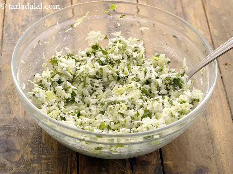 स्टेप 5 – अच्छी तरह से मिलाएं और एक तरफ रख दें।