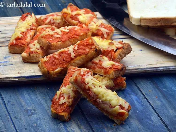 स्टेप 20 – <strong>गाजर चीज़ टोस्ट</strong> को | <strong>गाजर चीज़ फिंगर्स | आसान …