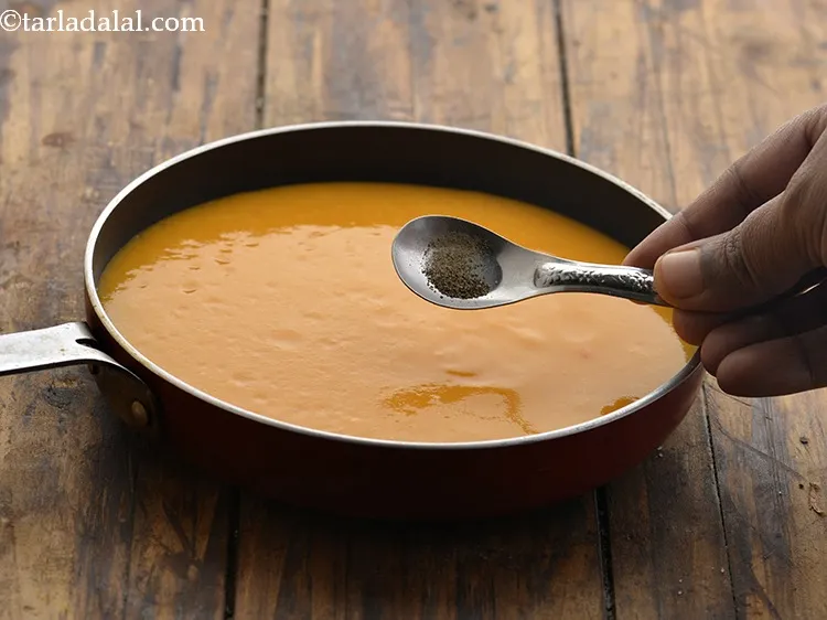 स्टेप 23 – काली मिर्च पाउडर डालें और अच्छी तरह मिलाएं। यह वैकल्पिक …