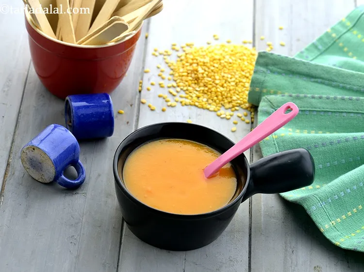 स्टेप 25 – रंगीन कटोरे में <strong>बच्चों के लिए गाजर और मूंग दाल …