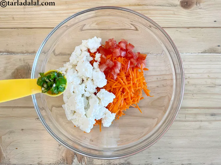 Step 6 – Add&nbsp;<meta charset="UTF-8" />1 tsp&nbsp;<a href="glossary-chopped-green-chilli-820i">chopped green chillies</a>.