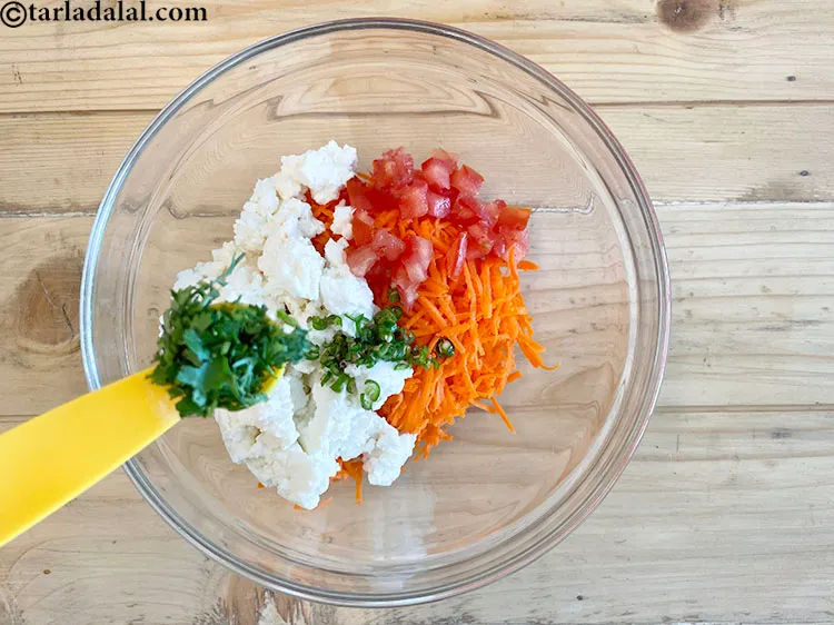 Step 7 – Add&nbsp;<meta charset="UTF-8" />1 tsp&nbsp;<a href="glossary-chopped-coriander-783i">chopped coriander (dhania)</a>.