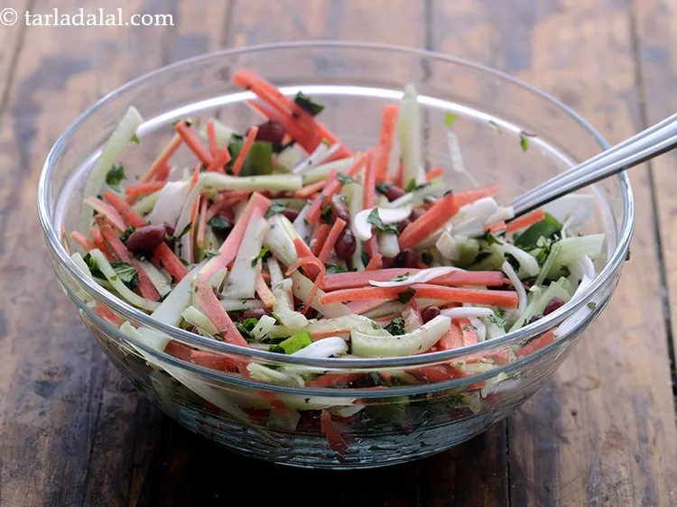 स्टेप 20 – <strong>पुदीने और नींबू की ड्रेसिंग के साथ वेजिटेबल के सलाद</strong> …