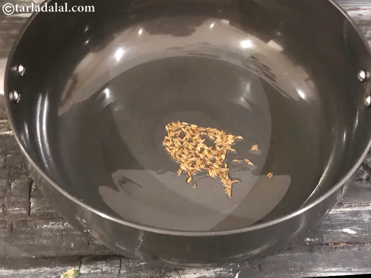 Step 2 – To make <strong>gajar methi sabzi recipe&nbsp;|&nbsp;sabzi for diabetes&nbsp;|&nbsp;carrot and fenugreek vegetable Indian style&nbsp;|&nbsp;healthy carrot methi …