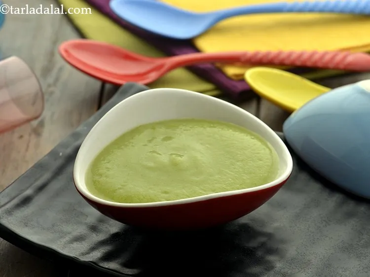 Step 22 – Transfer the <strong>Cauliflower Broccoli Puree for Babies</strong> into colourful bowls and feed to your baby.&nbsp;