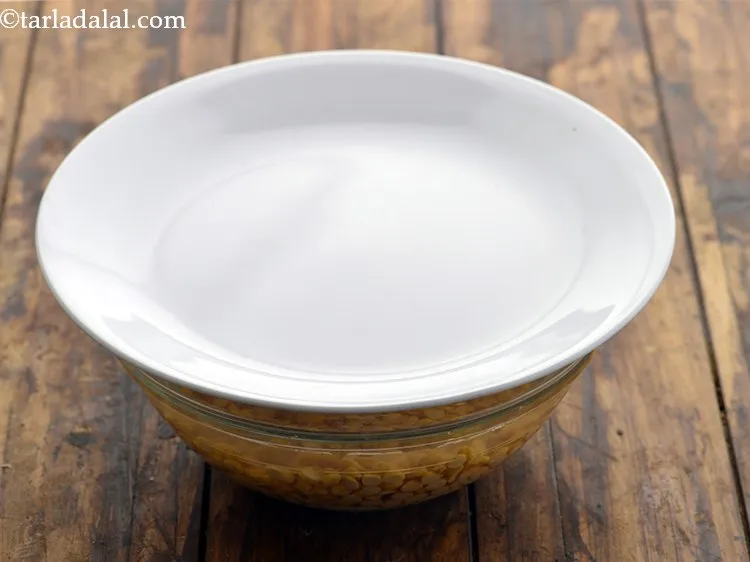 Step 6 – Cover with a lid and keep aside for 1 hour.