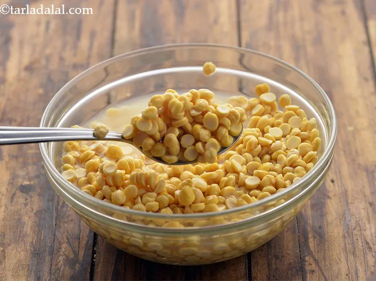 Step 7 – After 1 hour, this is how soaked chana dal looks like.