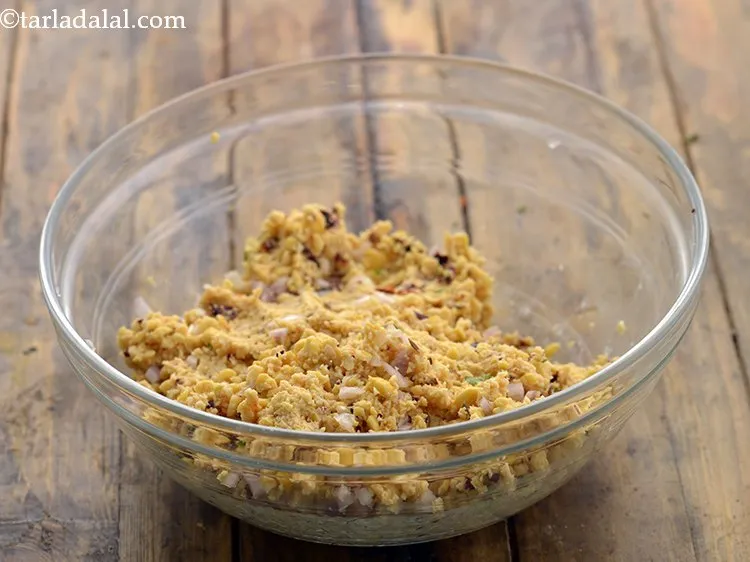 Step 12 – Transfer the mixture into a deep bowl.