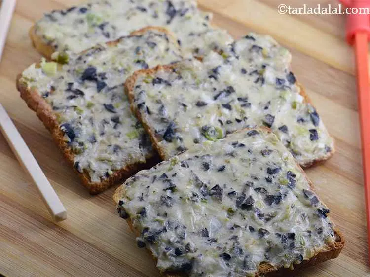 Step 13 – Serve immediately as an evening snack with <a href="/Tomato-Ketchup-Tomato-Sauce-Homemade-Tomato-Ketchup-40725r">tomato ketchup</a> or as an accompaniement with …