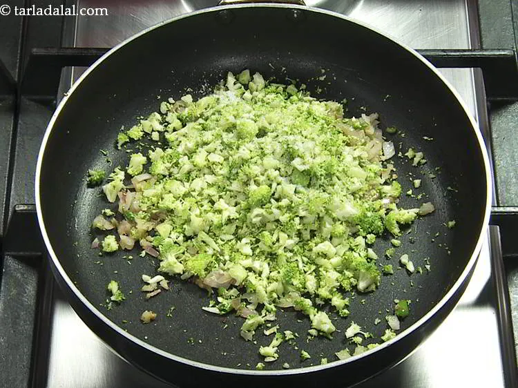 स्टेप 7 – नमक डालें।