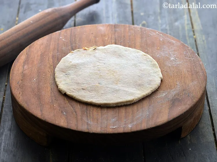 स्टेप 18 – फिर से १७५ मि। मी। (७&rdquo;) व्यास के गोल में …