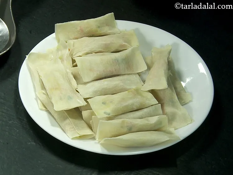 Step 20 – Repeat steps 5 to 8 and make 38 more rolls.