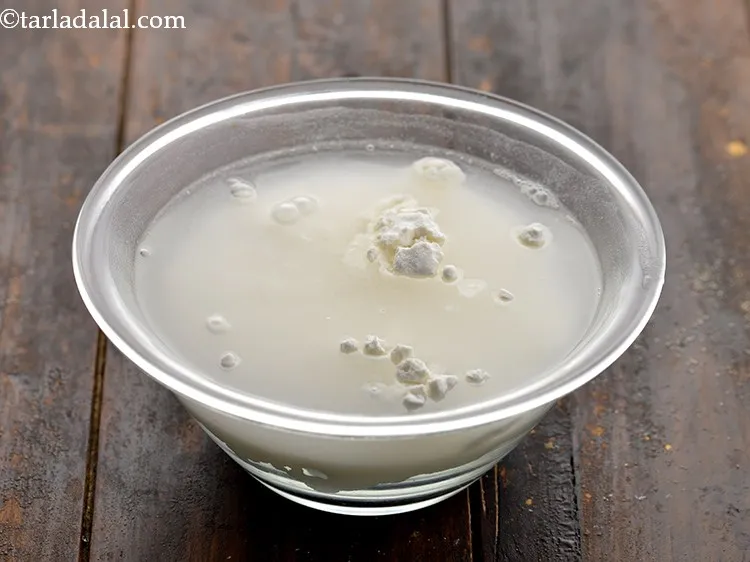 Step 3 – Add 3/4 cup of water to it.&nbsp;