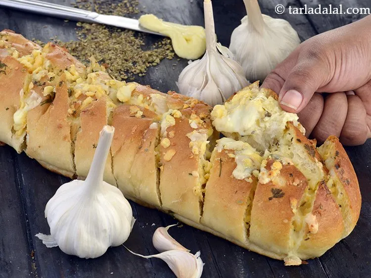 Step 11 – Bake the&nbsp;<strong>cheese and garlic crack bread&nbsp;</strong>in a pre-heated oven at 200&deg;C (400&deg;F) for 15 minutes. …