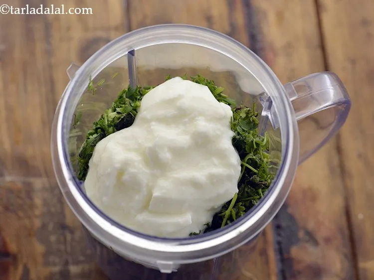 Step 14 – Next, add 2 tbsp of low-fat curds. This increases the tanginess of the chickpea salad …