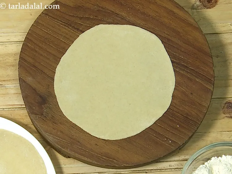 Step 20 – Place a rolled circle on a clean, dry surface.