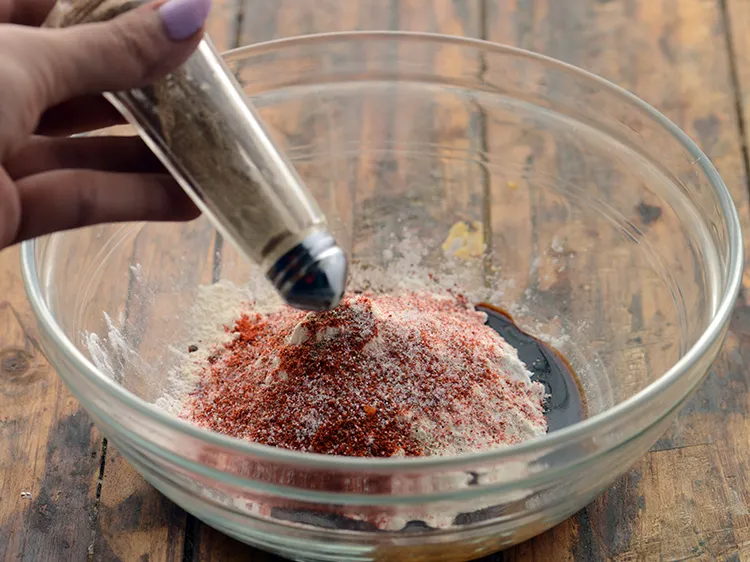 Step 9 – Add salt and pepper powder for seasoning.&nbsp;