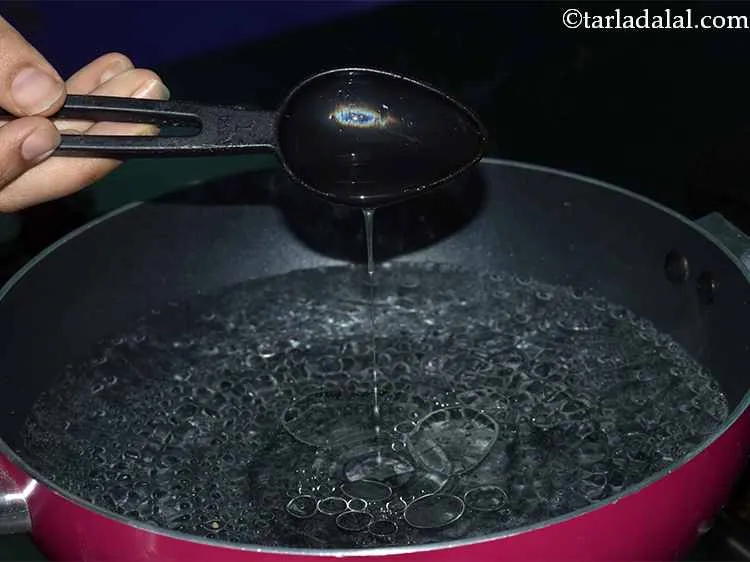 Step 6 – Furthermore, add 1 tbsp of oil and mix well.