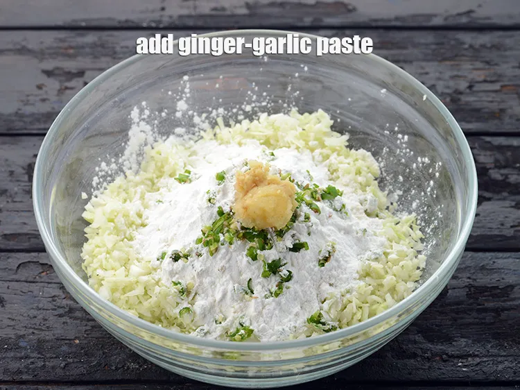 Step 7 – Add 1 tsp&nbsp;<a href="https://www.tarladalal.com/glossary-ginger-garlic-paste-adrak-lehsun-ki-pate-adrak-lahsun-ki-paste-939i">ginger-garlic (adrak-lehsun) paste</a>. Can also ise finely chopped ginger and garlic.&nbsp;