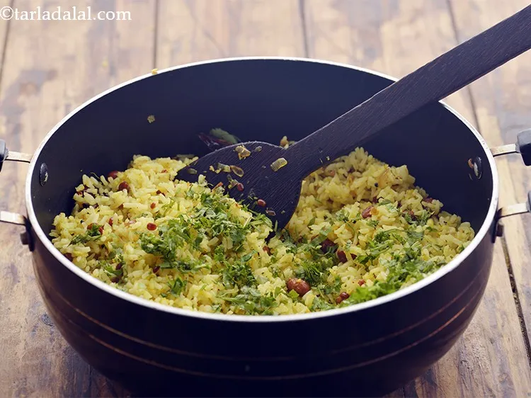 Step 25 – Switch off the flame, lastly add the coriander.