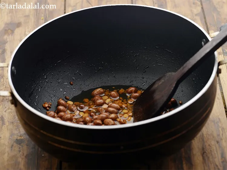 Step 14 – Saut&eacute; everything on a medium flame for 2 minutes or till they turn crunchy and …