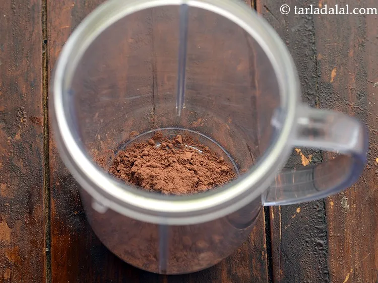 Step 9 – For the&nbsp;<strong>unsweetened chocolate almond milk | Indian style&nbsp;chocolate almond milk with dates | &nbsp;vegan&nbsp;chocolate almond …