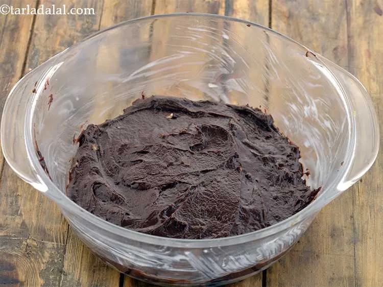 Step 22 – Spread it evenly using a spoon.