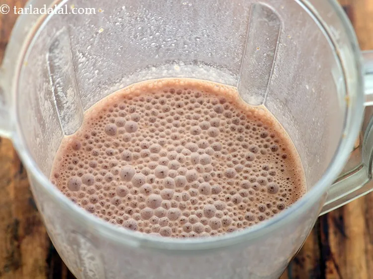 Step 5 – Blend it until smooth and frothy.&nbsp;