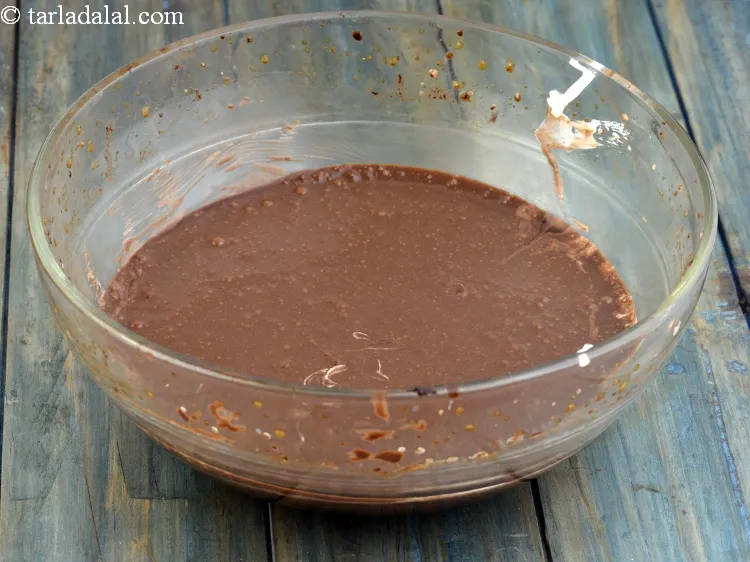 Step 21 – Whisk well using an electric beater on medium speed for 1 minute.