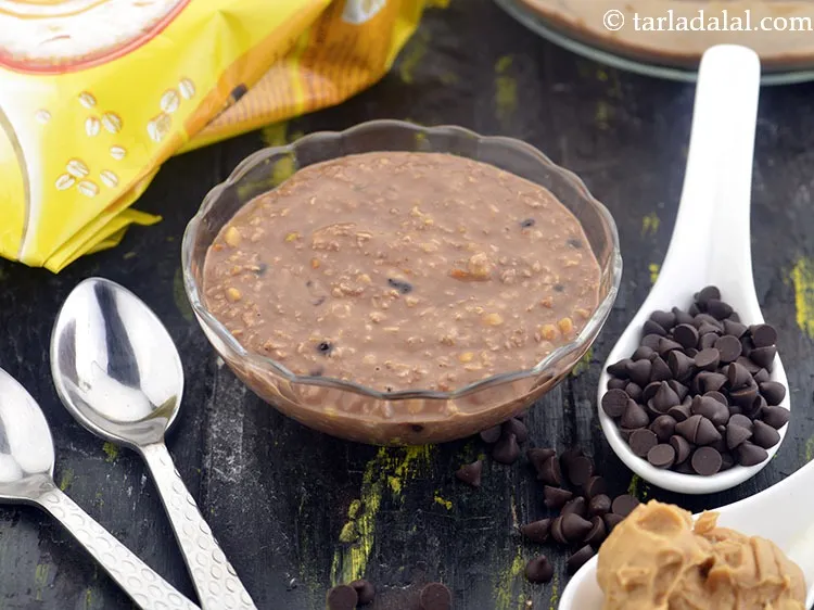 Step 4 – Serving the dessert immediately is very important to avoid it from turning lumpy later.&nbsp;