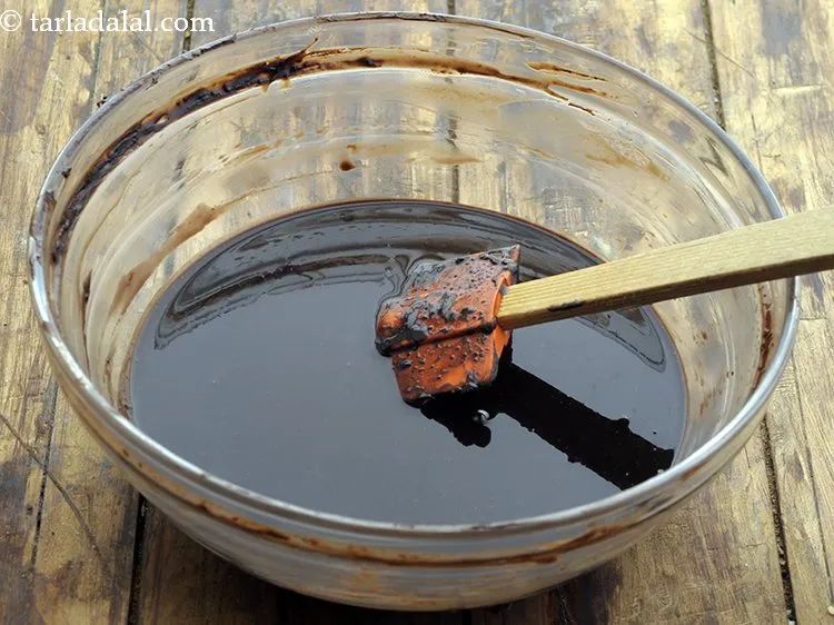 स्टेप 5 – अच्छी तरह मिलाएं और ध्यान रखें कि कोई गांठ न …