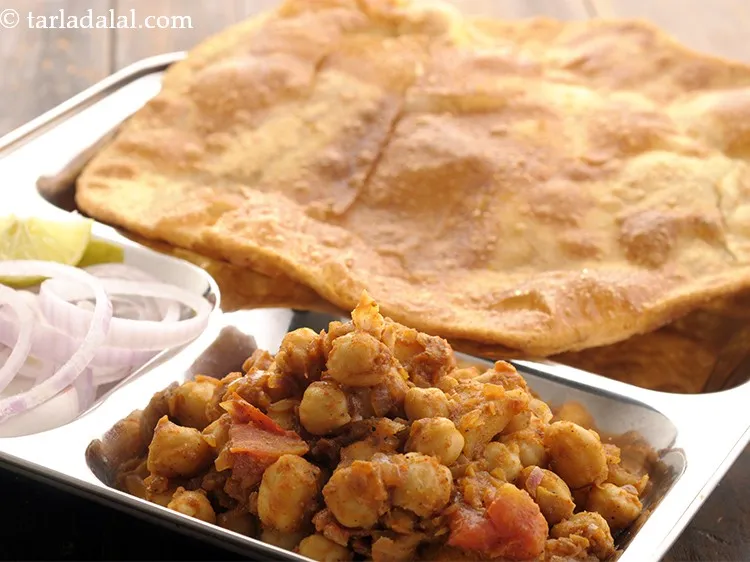 Step 26 – Serve&nbsp;<strong>chana aloo masala | Punjabi style chole aloo masala | dry chole masala |</strong>&nbsp;hot with …